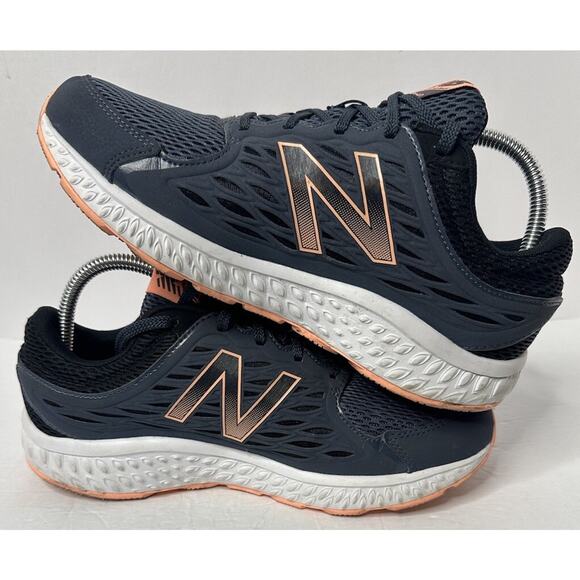 Size 9 - New Balance 420 Black - W420LG3 - Picture 5 of 7